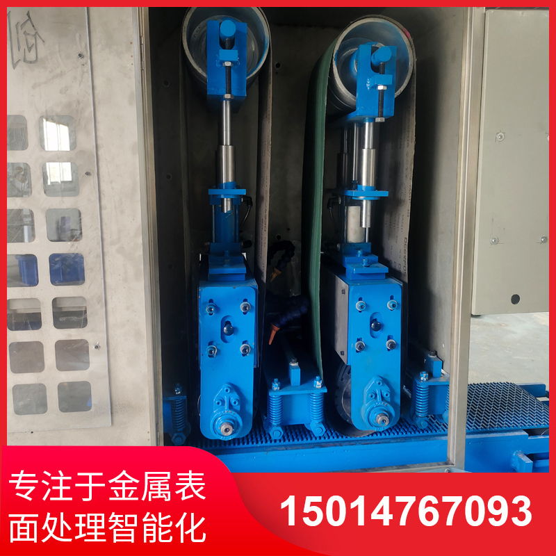 二(er)砂二輪輸送(song)水(shui)磨(mo)機(ji)廠傢直(zhi)銷